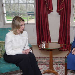 Camilla Parker Bowles, reine consort d'Angleterre, reçoit la Première dame d'Ukraine, Olena Zelenska à Clarence House à Londres, le 29 février 2024. 