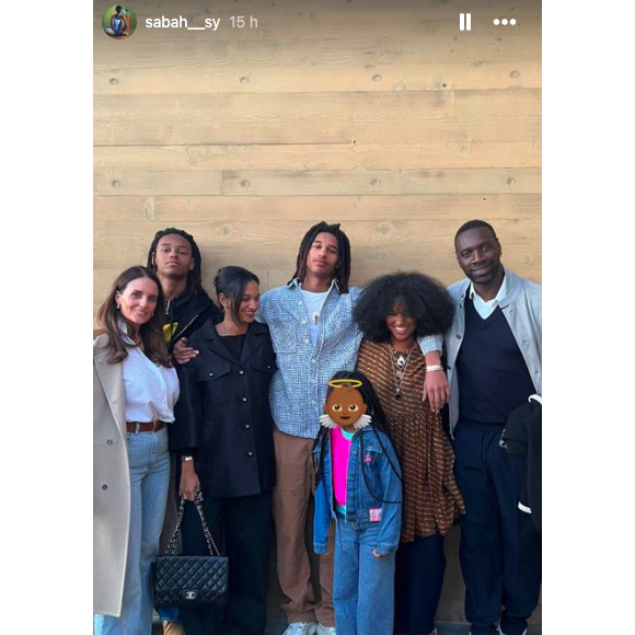 Sabah Sy, l'une des filles de l'acteur Omar Sy, a partagé une photo de sa famille au complet.