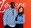 Dans une story Instagram, Omar Sy apparaît plus épanoui que jamais aux côtés de sa famille.
Omar Sy, Hélène Sy – Photocall du Défilé de mode Louis Vuitton Homme, Collection Automne-Hiver  dans le cadre de la Fashion Week de Paris © Olivier Borde / Bestimage