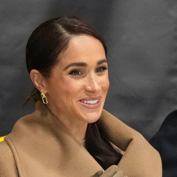 Le prince Harry, duc de Sussex et Meghan Markle, duchesse de Sussex, participent à un entraînement de curling aux Invictus Games Vancouver Whistler 2025, au Hillcrest Community Centre, Vancouver, Colombie-Britannique, Canada, le 16 février 2024. 