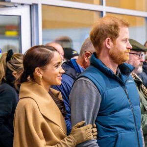 Le prince Harry, duc de Sussex et Meghan Markle, duchesse de Sussex, participent à un entraînement de curling aux Invictus Games Vancouver Whistler 2025, au Hillcrest Community Centre, Vancouver, Colombie-Britannique, Canada, le 16 février 2024.