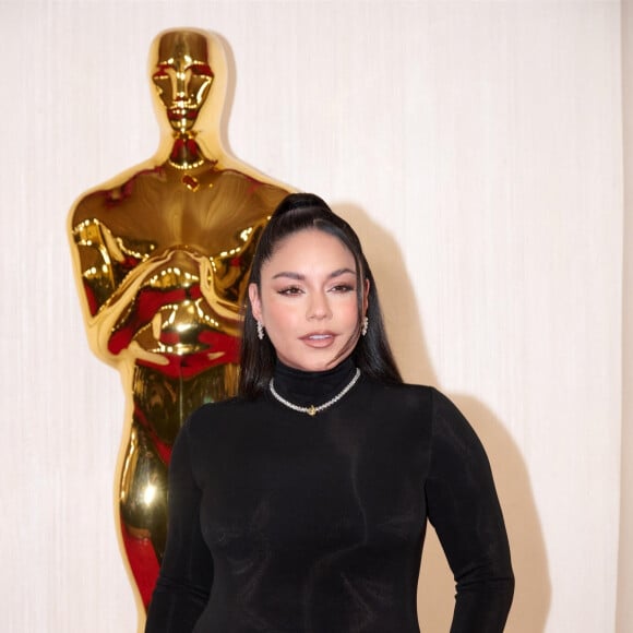 Après trois ans de relation, le couple s'est marié en décembre 2023 au Mexique
Vanessa Hudgens - Photocall des invités à la 96ème cérémonie des Oscars au Dolby Theater à Hollywood le 10 mars 2024.