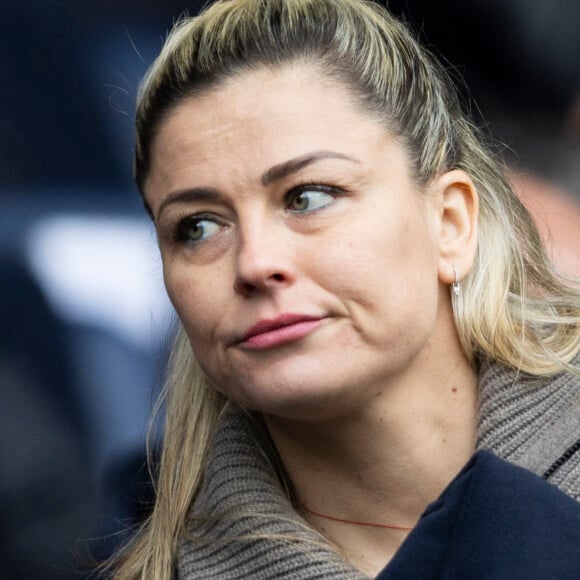 La jeune maman Laure Boulleau était également présente pour la rencontre face au Stade de Reims
 
Laure Boulleau - Personnalités dans les tribunes du match de football en ligue 1 Uber Eats PSG / Reims au Parc des Princes à Paris le 10 mars 2024.