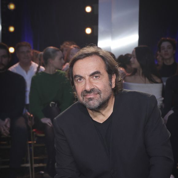 Exclusif - André Manoukian - Backstage - Enregistrement de l'émission "Le grand échiquier, Spéciale Edith Piaf", présentée par C.Chazal et A.Manoukian, et diffusée le 12 mars sur France 2 © Jack Tribeca / Bestimage