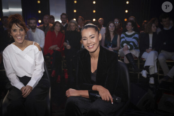 Exclusif - Zaz (Isabelle Geffroy), Chimène Badi - Backstage - Enregistrement de l'émission "Le grand échiquier, Spéciale Edith Piaf", présentée par C.Chazal et A.Manoukian, et diffusée le 12 mars sur France 2 © Jack Tribeca / Bestimage