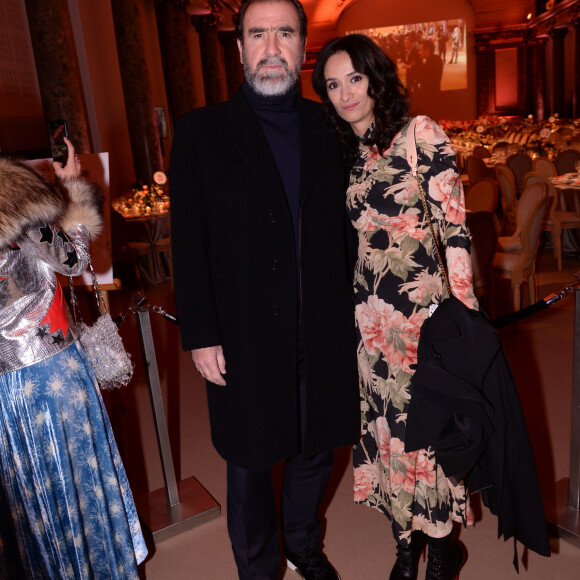 Eric Cantona et sa femme Rachida Brakni lors de la soirée de gala de la 18ème édition du "Dîner de la mode du Sidaction" au Pavillon Cambon Capucines - Potel et Chabot à Paris, France, le 23 janvier 2020. © ORachid Bellak/Bestimage