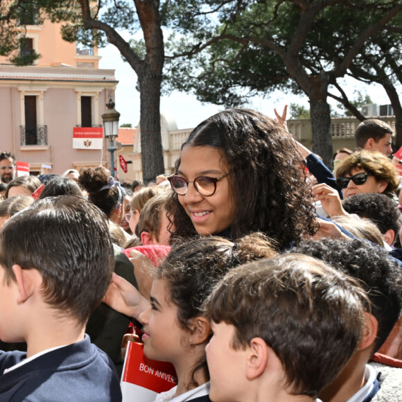 Le prince de Monaco fête son anniversaire (66 ans) avec la princesse Charlène de Monaco et leurs enfants sur la Place du Palais princier de Monaco, le 14 mars 2024. © Bruno Bebert/Bestimage 