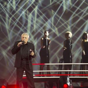 Michel Sardou en concert. © Richard Melloul