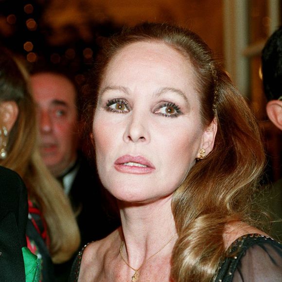 Archives - Ursula Andress à la soirée des Best 1994