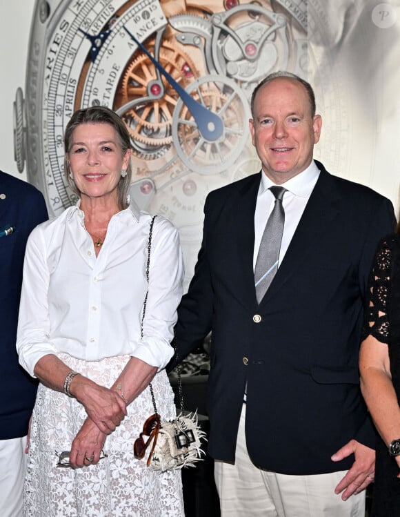 Exclusif -Le prince Albert II de Monaco et sa soeur la princesse Caroline de Hanovre ont visité la 7ème édition d'artmonte-carlo au Grimaldi Forum à Monaco, le 7 jullet 2023.