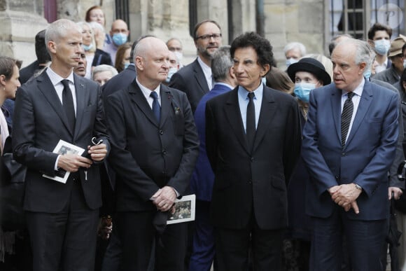 Sorties des obsèques de l'académicien Marc Fumaroli en l'église Saint-Germain-des-Près à Paris. Le 1er juillet 2020