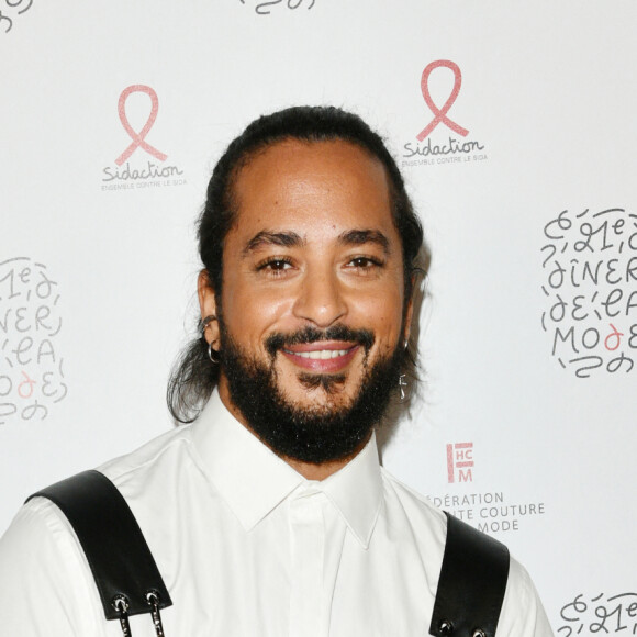 Slimane Nebchi - Photocall du " Dîner de la Mode " au bénéfice du Sidaction, au Palais de Tokyo, dans le cadre de la Fashion Week de Paris. Le 25 Janvier 2024. © Rachid Bellak / Bestimage 