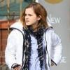 L'actrice anglaise Emma Watson et sa jolie veste Burberry