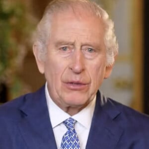 Charles III bel et bien de retour à Pâques !
Première vidéo publique du roi Charles III depuis l'annonce de son cancer, diffusée lors du Commonwealth Day à Westminster.