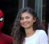 "Ma première rencontre avec Zendaya a été très gênante (...) Ce n'était tout simplement pas mon moment le plus agréable" avait-il confié aux journalistes de GQ.
Tom Holland et Zendaya sur le tournage de "Spider-Man: Far From Home" à New York, le 18 octobre 2018. © CPA/Bestimage