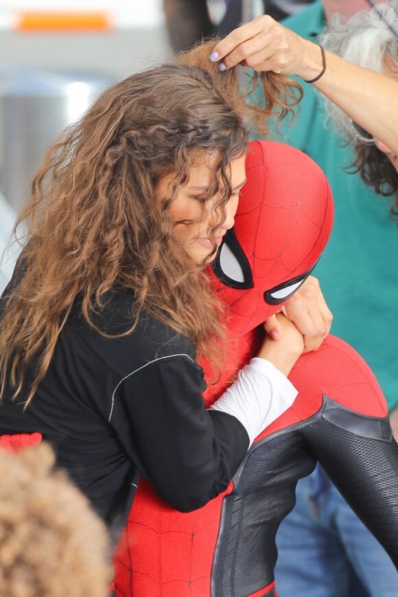 Tom Holland et Zendaya sur le tournage de "Spider-Man : Far Fron Home" à New York le 12 octobre 2018. 