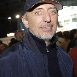 Gad Elmaleh - Festival du Livre de Paris 2023 au Grand Palais Éphémère à Paris le 22 avril 2023. © Cedric Perrin / Bestimage