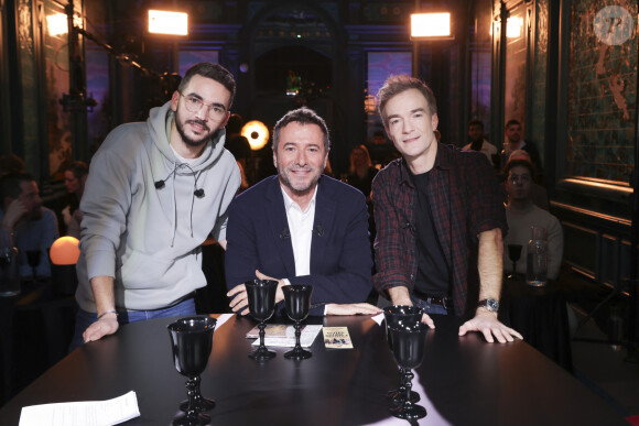 Au programme, des interviews, de la scène mais aussi de l'humour.
Exclusif - Solay, Bernard Montiel, Jonathan Lambert - Enregistrement de la nouvelle émission présentée par Bernard Montiel "L'Invitation", diffusée sur Olympia TV le 31 mars © Jack Tribeca / Bestimage