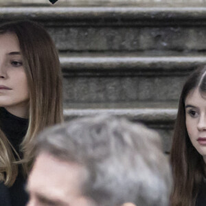 Emmanuel-Philibert devant ses deux filles, Vittoria à gauche et Luisa, à droite, durant les obsèques de son père, le prince Victor-Emmanuel de Savoie à Turin le 10 février 2024. Photo by Marco Piovanotto/ABACAPRESS.COM