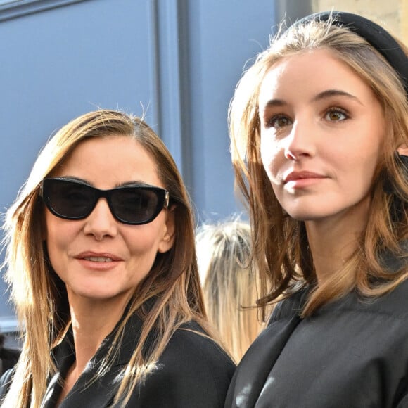 Clotilde Courau et sa fille, la princess Vittoria de Savoie arrivent au défilé Dior à Paris le 22 janvier 2024. Photo by Julien Reynaud/APS-Medias/ABACAPRESS.COM