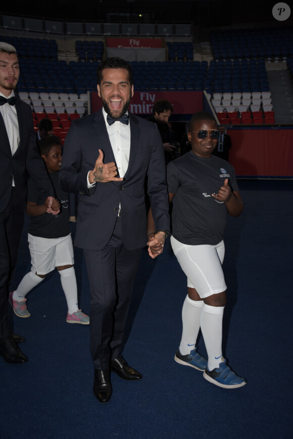 Exclusif - Daniel Alves - 5ème dîner de gala de la fondation Paris Saint-Germain au parc des Princes à Paris, France, le 15 mai 2018. © Rachid Bellak/Bestimage