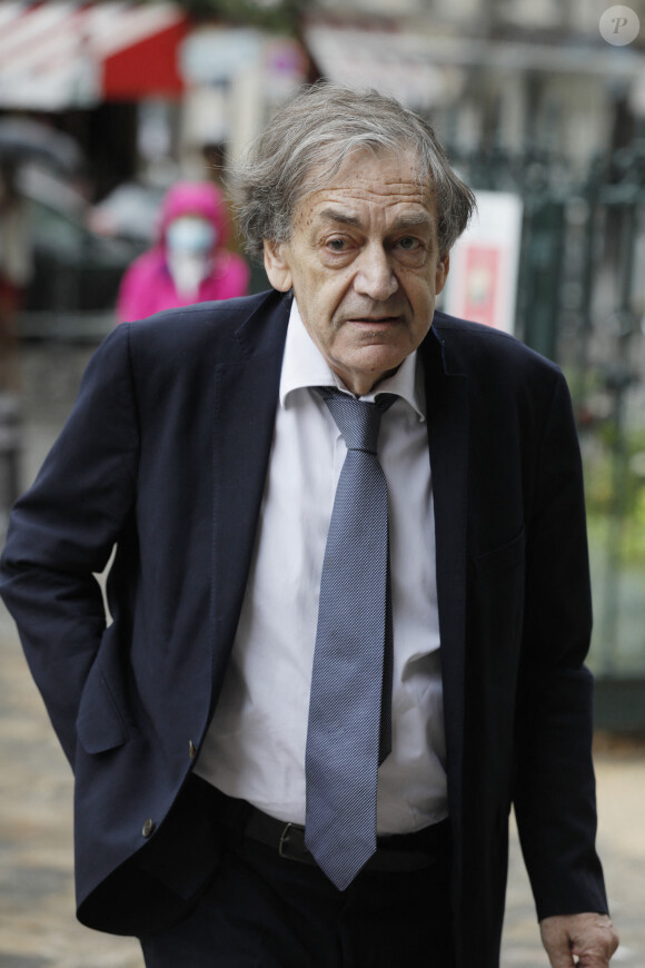 Alain Finkielkraut - Obsèques de l'académicien Marc Fumaroli en l'église Saint-Germain-des-Près à Paris. Le 1er juillet 2020