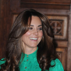 Catherine Kate Middleton, la duchesse de Cambridge inaugure une nouvelle galerie au musee d'histoire naturelle de Londres le 27 Novembre 2012.