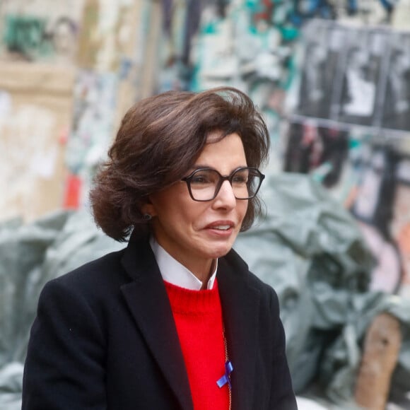 Rachida Dati (ministre de la culture) lors de la cérémonie de dévoilement de la plaque "Maison des Illustres" de la Maison Gainsbourg à Paris, France, le 2 avril 2024. © Christophe Clovis/Bestimage 