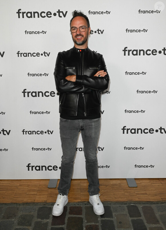 Jarry au photocall pour la conférence de presse de rentrée de France TV à la Grande Halle de la Villette à Paris, France, le 6 juillet 2022. © Coadic Guirec/Bestimage 