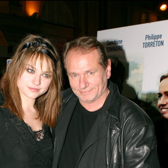 Emilie Dequenne et le réalisateur Philippe Lioret - Première du film L'équipier au Grand Rex à Paris.