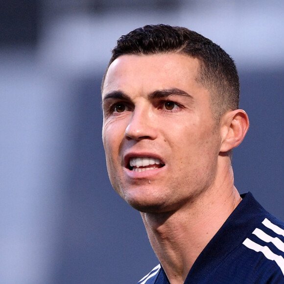 Le Portugais s'est énervé en plein match
 
Cristiano Ronaldo - Match de football en série A : La Juventus s'incline contre Benevento 1-0 à Turin le 21 mars 2021. © Inside / Panoramic / Bestimage