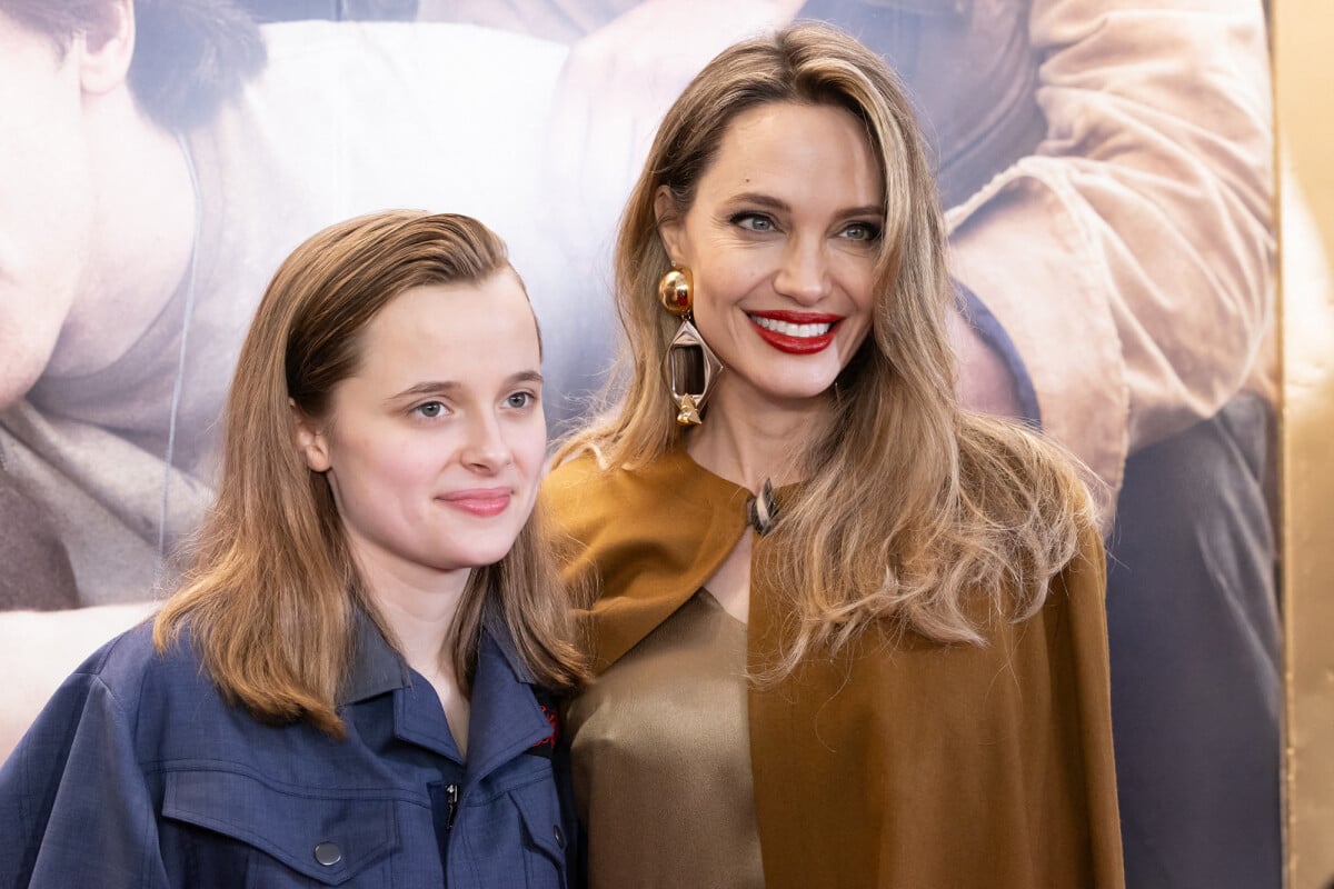 Photo Angelina Jolie Et Sa Fille Vivienne Ont Foulé Ensemble Le Tapis