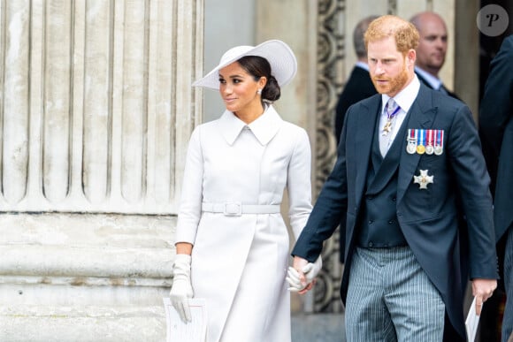 Ce qui marque encore un peu plus sa rupture avec la famille royale.
Le prince Harry, duc de Sussex, et Meghan Markle, duchesse de Sussex - Les membres de la famille royale et les invités lors de la messe célébrée à la cathédrale Saint-Paul de Londres, dans le cadre du jubilé de platine (70 ans de règne) de la reine Elisabeth II d'Angleterre. Londres, le 3 juin 2022.