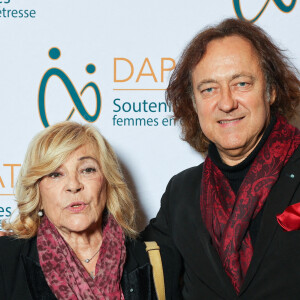 Nicoletta, Jean-Christophe assistent à la cérémonie de remise des prix DAPAT 2022 au théâtre Edouard VII le 17 octobre 2022 à Paris France. Photo par Nasser Berzane/ABACAPRESS.COM