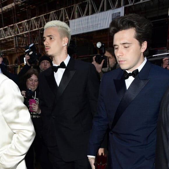 Une absence qui a continué d'alimenter les rumeurs concernant une mésentente entre Victoria et la jeune femme
Victoria Beckham, Harper Beckham, David beckham, Rome, Brooklyn and cRUZ - Les célébrités fêtent le 50ème anniversaire de V.Beckham au club Oswald's à Londres, le 20 avril 2024. 