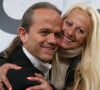 André Bouchet (Passe-Partout dans le jeu de Fort Boyard) et sa femme Patricia lors d'une soirée de la chaîne de télévision CTC à Moscou, Russie, le 29 août 2019. 