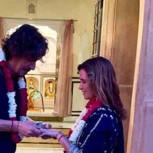 Vahina Giocante demandée en mariage par François Chopard en Inde. Avril 2024.