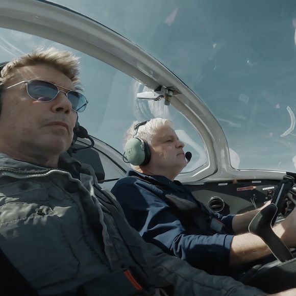 Jean-Michel Jarre est devenu le premier passager à prendre une voiture volante @ JLPPA