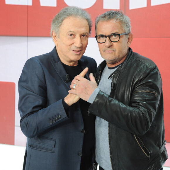 Exclusif - Michel Drucker et Christophe Dechavanne - Enregistrement de l'émission "Vivement Dimanche" au Studio Gabriel à Paris, présentée par M.Drucker et diffusée le 3 mars sur France 3 © Guillaume Gaffiot / Bestimage 