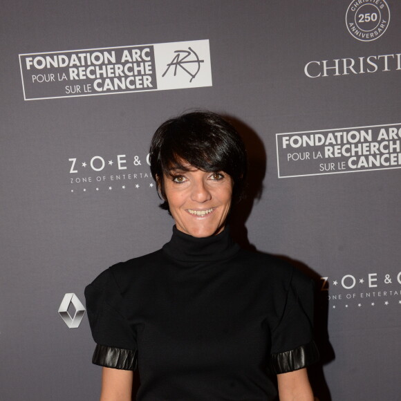 Exclusif - Florence Foresti lors du dîner de la fondation ARC au restaurant de l'hôtel The Peninsula à Paris le 10 octobre 2016. © Rachid Bellak / Bestimage 