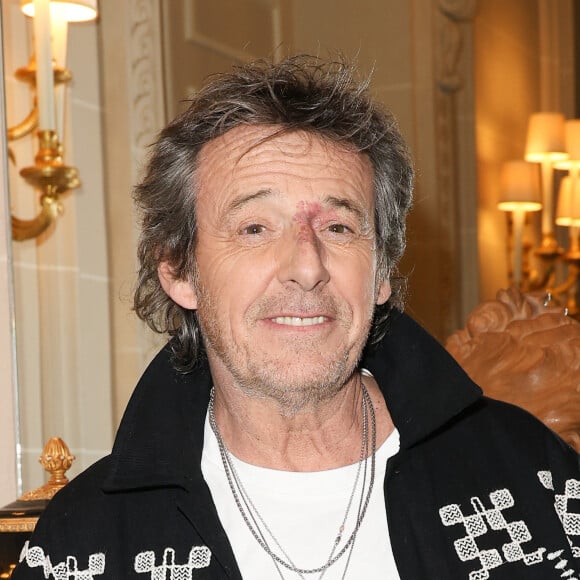 Jean-Luc Reichmann lors de la soirée de gala pour la fondation de la recherche en physiologie, les Stethos, au George V à Paris le 18 mars 2024. © Coadic Guirec / Bestimage 