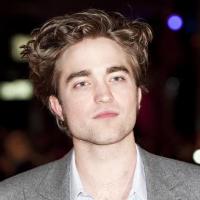 Robert Pattinson : découvrez l'acteur complètement ivre... mais toujours la main sur le coeur !