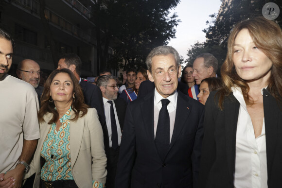 Carla Bruni-Sarkozy est entendue par les enquêteurs de l'Office central de lutte contre la corruption et les infractions financières et fiscales (OCLCIFF)
 
Nicolas Sarkozy, Carla Bruni-Sarkozy - Manifestation en soutien à Israël suite aux attentats du Hamas. © Jack Tribeca / Bestimage