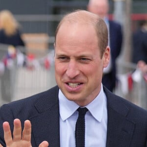 Le prince William de Galles en visite à la "St. Michael's High School" à Sandwell. Le 25 avril 2024 