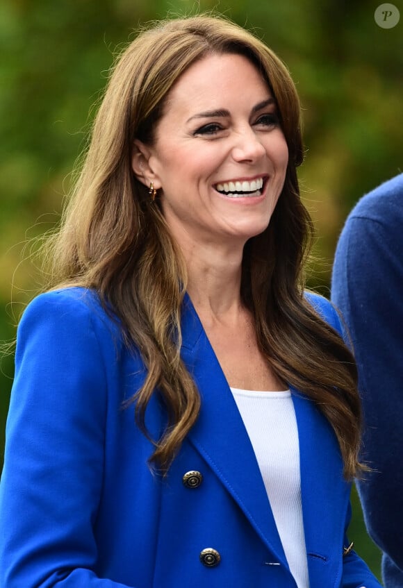 Le prince William, prince de Galles, et Catherine (Kate) Middleton, princesse de Galles, au centre sportif national de Bisham Abbey à Marlow, à l'occasion de la Journée mondiale de la Santé mentale, le 12 octobre 2023. 