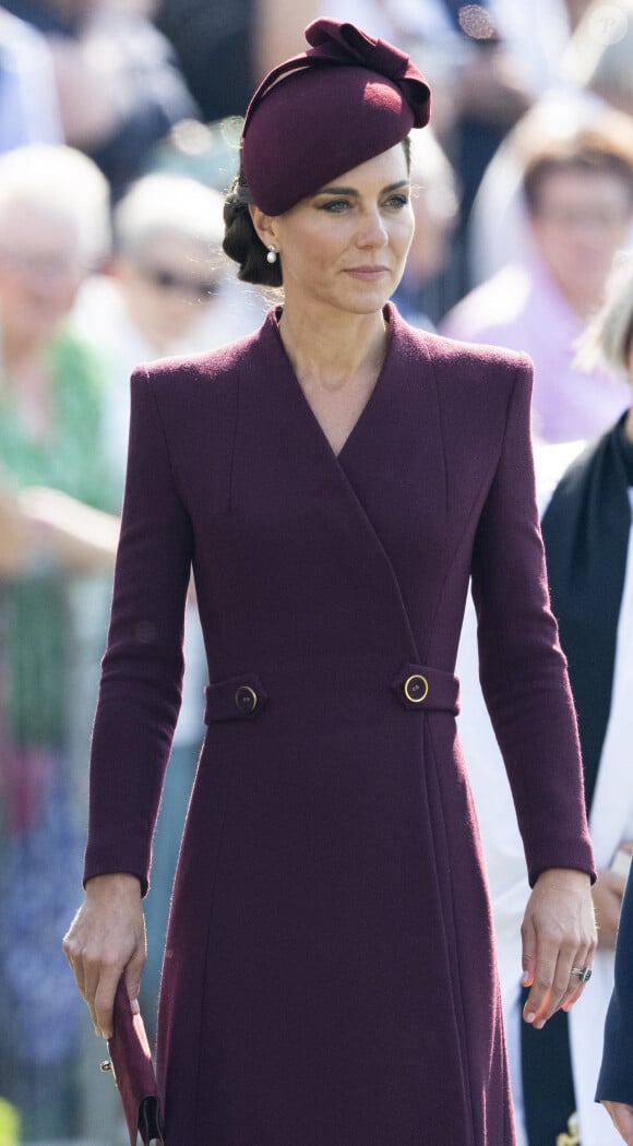 Le prince William, prince de Galles, et Catherine (Kate) Middleton, princesse de Galles assistent à un service religieux marquant le premier anniversaire de la mort de la reine Elizabeth II à la cathédrale St Davids à Haverfordwest dans le Pembrokeshire, pays de Galles, Royaume Uni, le 8 septembre 2023. 