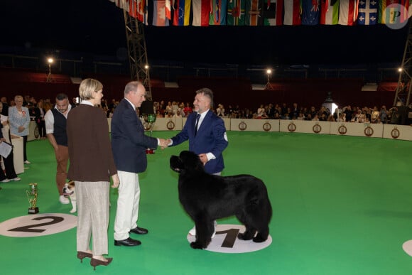 Le prince Albert II de Monaco et la princesse Charlène de Monaco lors de la remise des prix de l'Exposition Canine Internationale 2024, organisée par la Société Canine de Monaco et le Monaco Kennel Club, dans le quartier de Fonvieille. Monaco, le 4 mai 2024. © Olivier Huitel/Pool Monaco/Bestimage 