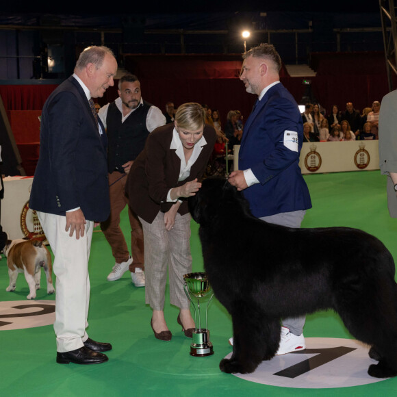 Le prince Albert II de Monaco et la princesse Charlène de Monaco, Mélanie-Antoinette de Massy, lors de la remise des prix de l'Exposition Canine Internationale 2024, organisée par la Société Canine de Monaco et le Monaco Kennel Club, dans le quartier de Fonvieille. Monaco, le 4 mai 2024. © Olivier Huitel/Pool Monaco/Bestimage 