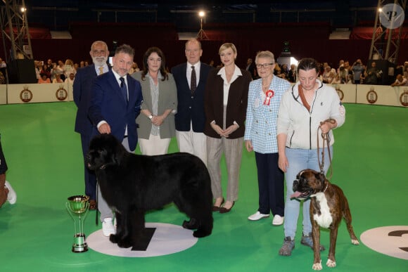 Le prince Albert II de Monaco et la princesse Charlène de Monaco, Mélanie-Antoinette de Massy, lors de la remise des prix de l'Exposition Canine Internationale 2024, organisée par la Société Canine de Monaco et le Monaco Kennel Club, dans le quartier de Fonvieille. Monaco, le 4 mai 2024. © Olivier Huitel/Pool Monaco/Bestimage 