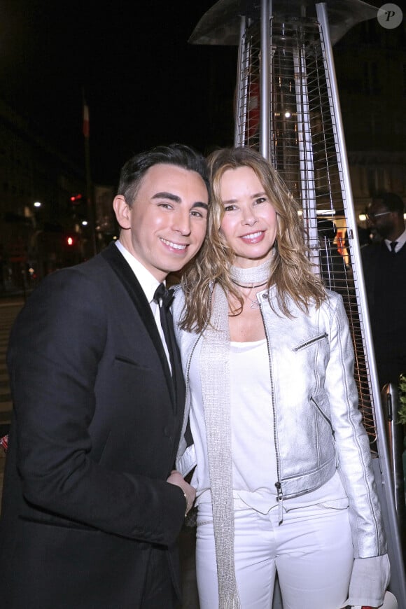 Jordan de Luxe et Romane Serda lors de la soirée des 140 ans de légende des Deux Magots et vernissage de l'exposition "140 ans d'esprits créatifs à Saint-Germain-des-Prés" à Paris le 29 avril 2024. © Cédric Perrin / Bestimage